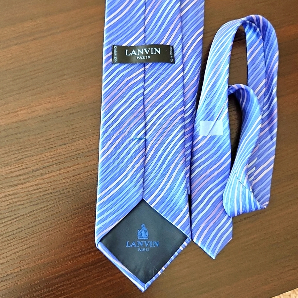 LANVIN  100% silk tie Made in France